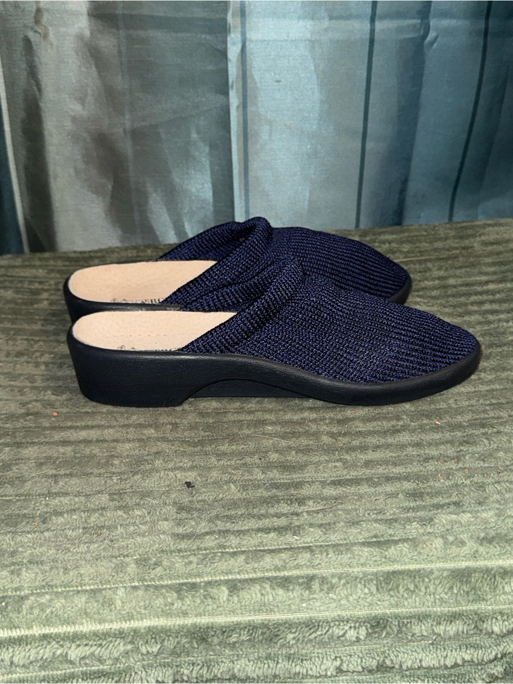 Arcopedico Navy Blue Knit Slip-On Sandals